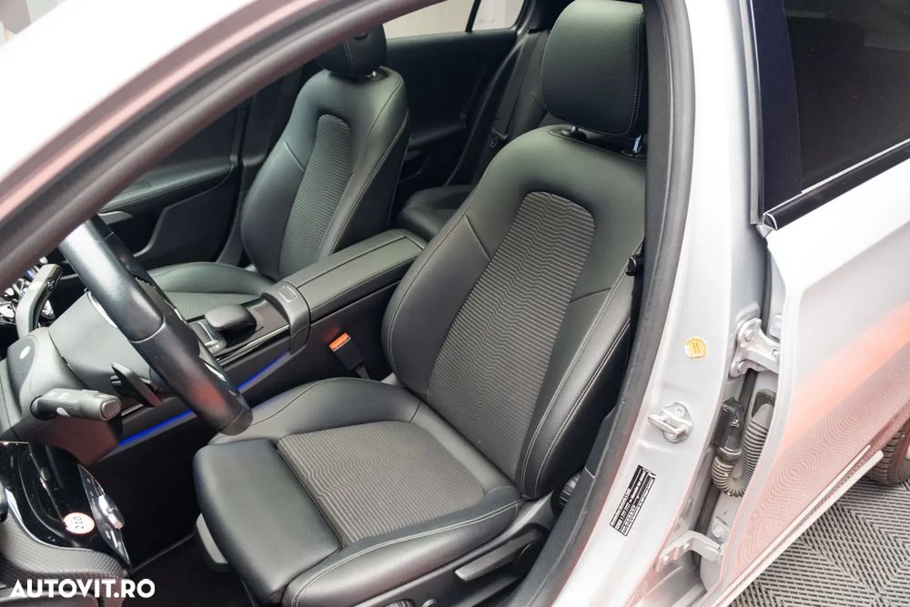 Mercedes-Benz A 250 e 8G-DCT - 12