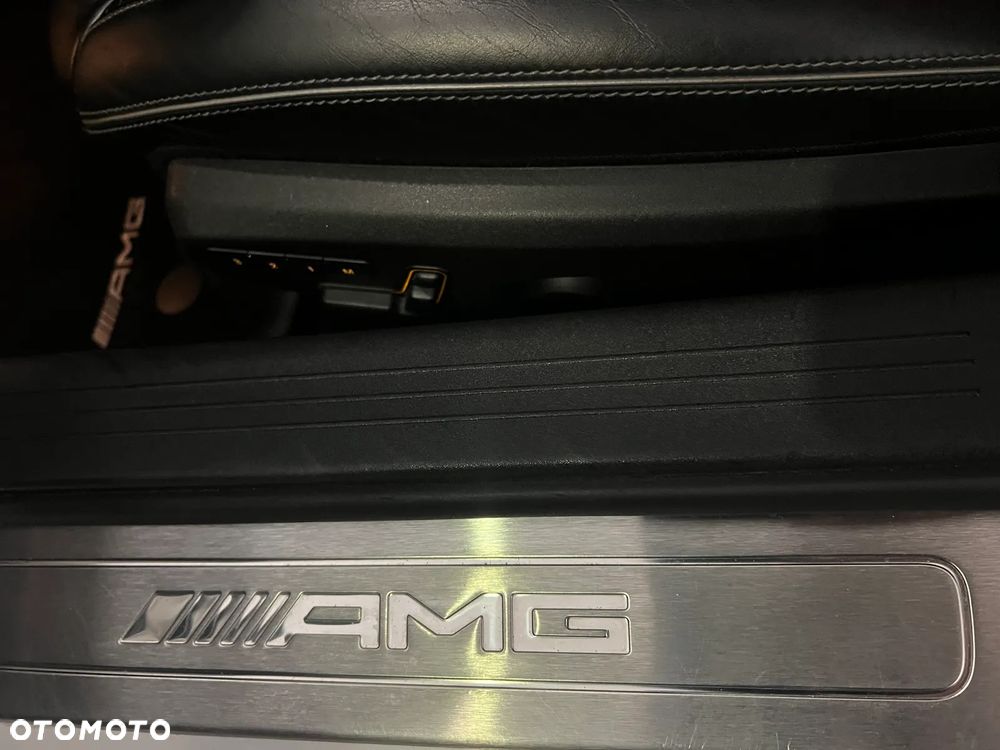 Mercedes-Benz AMG GT - 17