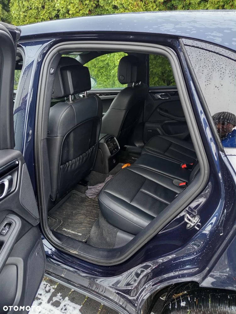 Porsche Macan - 8