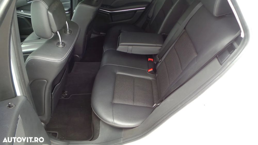 Mercedes-Benz E 220 BlueTEC BlueEFFICIENCY Edition 9G-TRONIC Avantgarde - 15