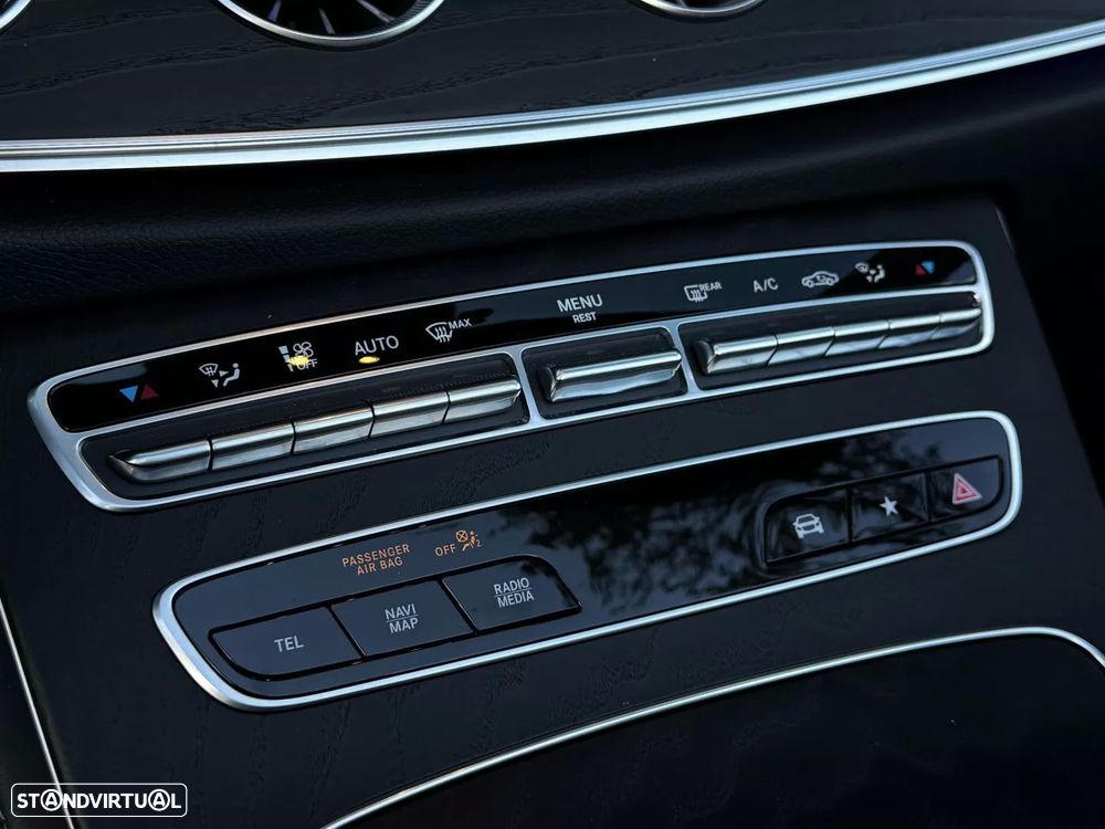 Mercedes-Benz E 53 AMG 4Matic+ - 37