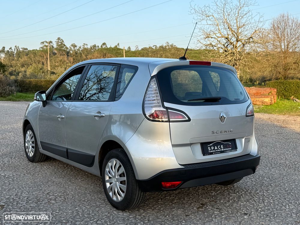 Renault Scénic Energy dCi 110 S&S Paris - 11