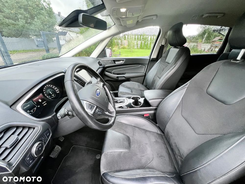 Ford S-Max - 8