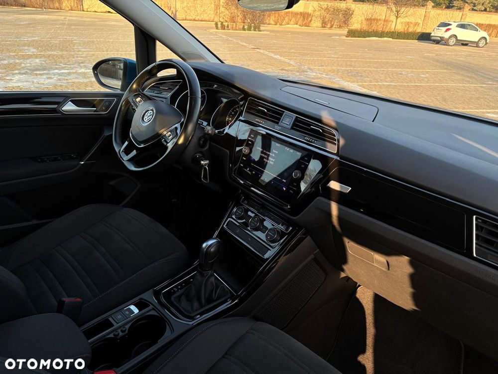 Volkswagen Touran 2.0 TDI SCR DSG Highline - 7