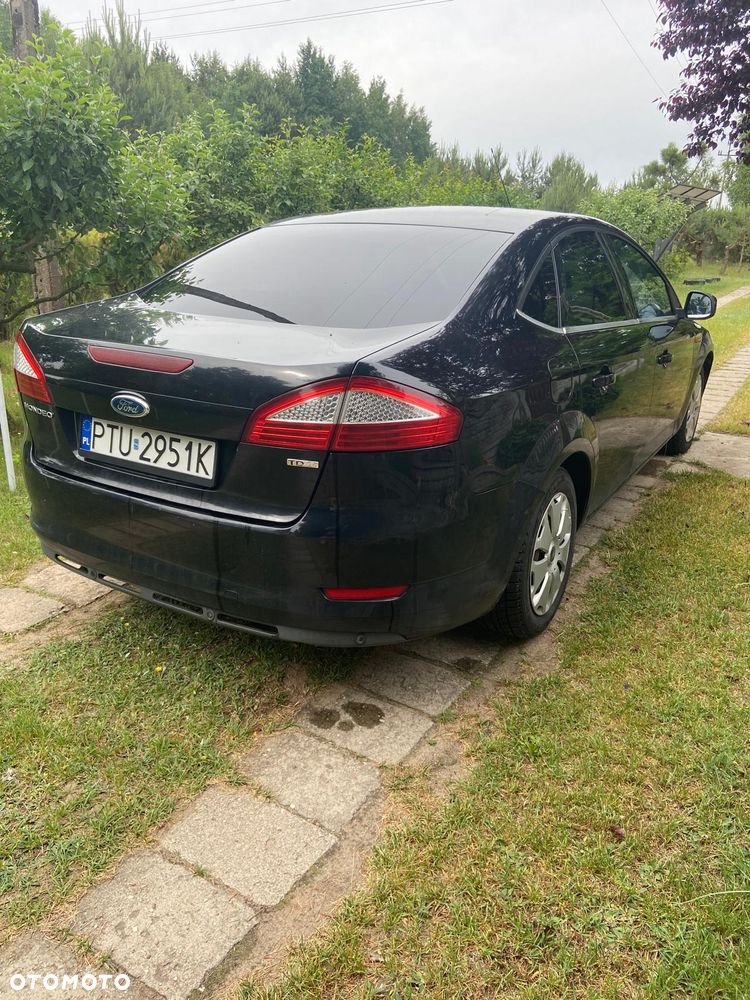 Ford Mondeo 2.0 TDCi Titanium - 4