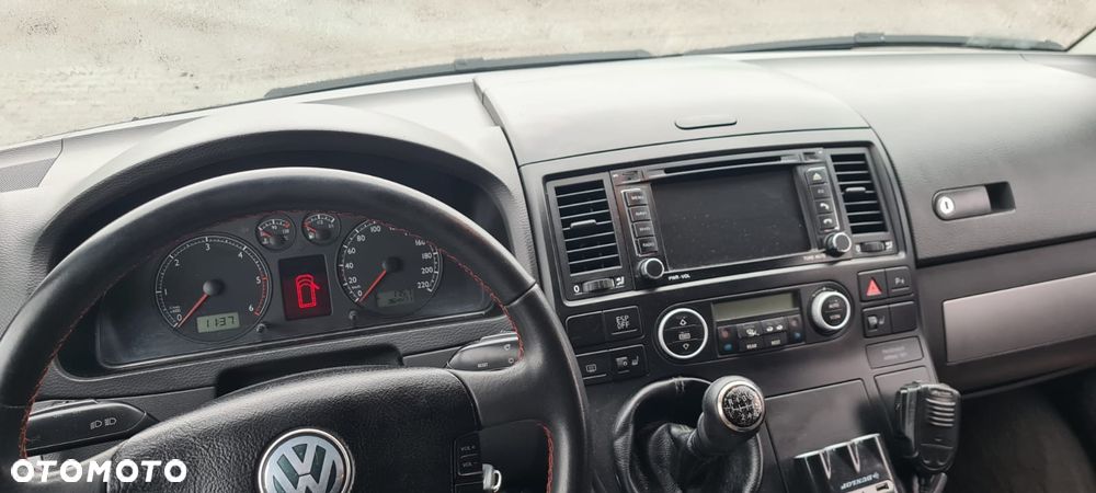 Volkswagen Multivan L1 United - 16