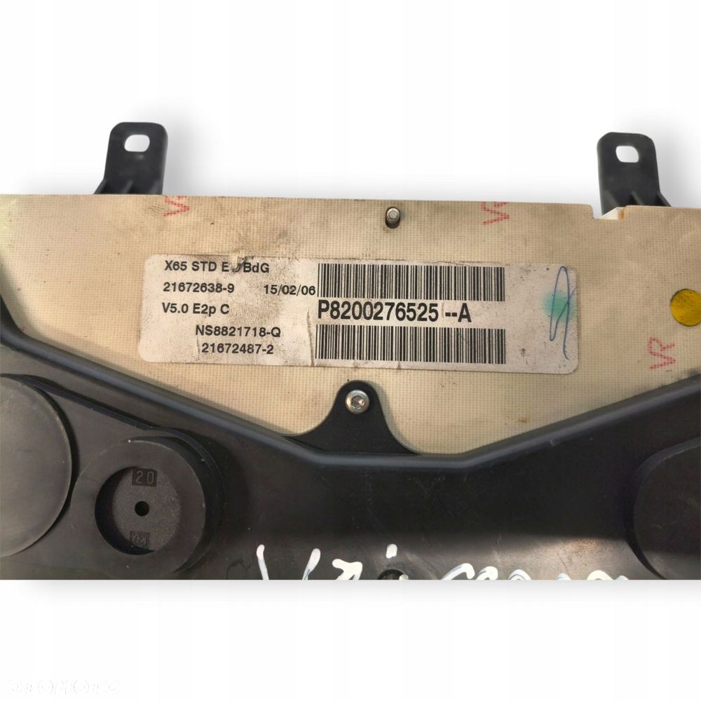 LICZNIK ZEGARY P8200276525A Renault Clio II 1.2 16V Benzyna 288 931km eu - 2