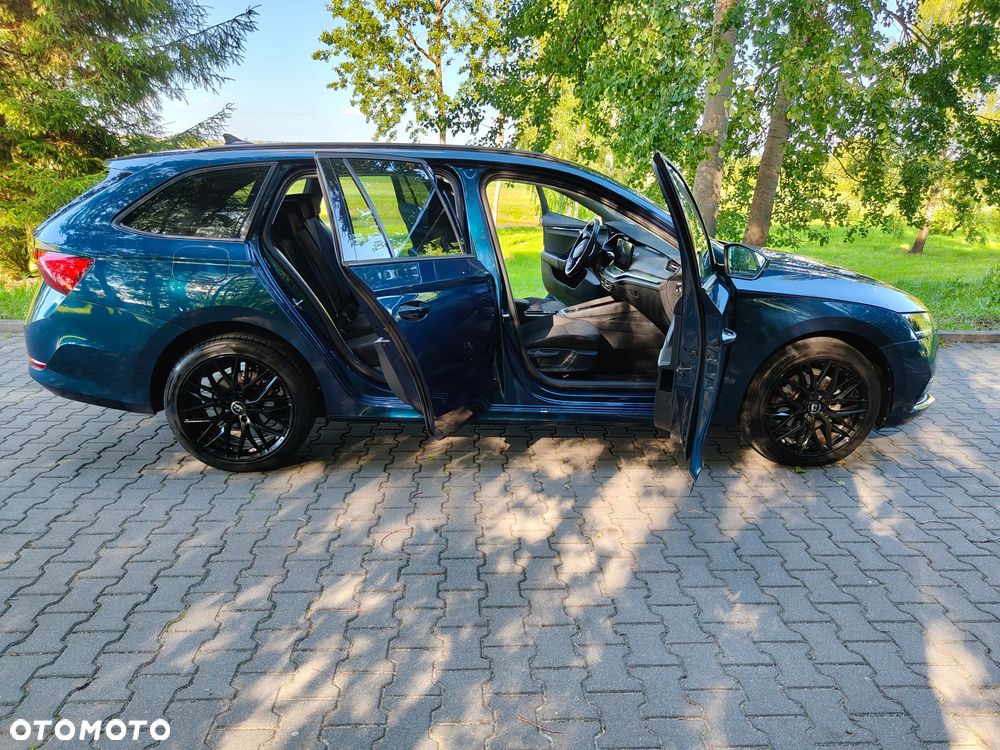 Skoda Octavia 2.0 TDI DSG Ambition - 33