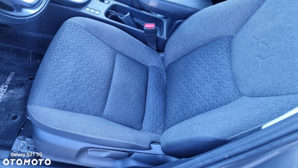 Toyota Yaris Cross Hybrid 1.5 Comfort - 21