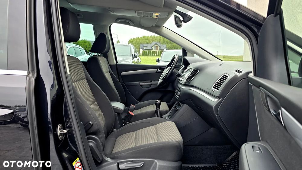 Volkswagen Sharan 2.0 TDI DPF Comfortline - 23