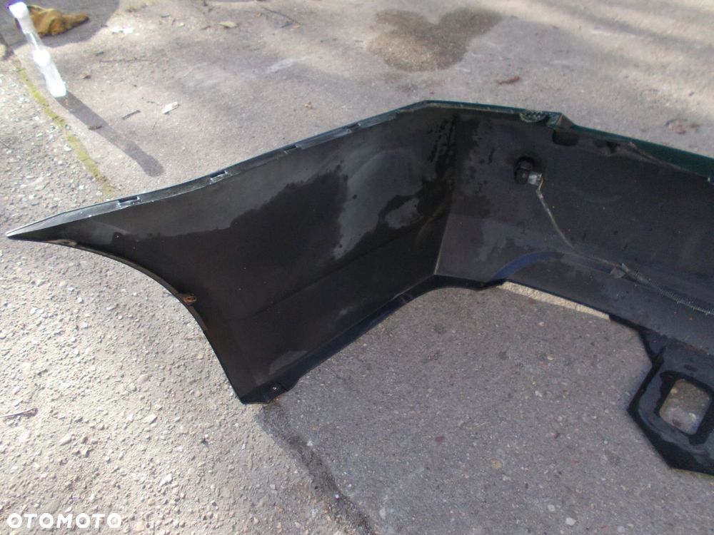 CADILLAC BLS ZDERZAK TYŁ Z PDC - 13