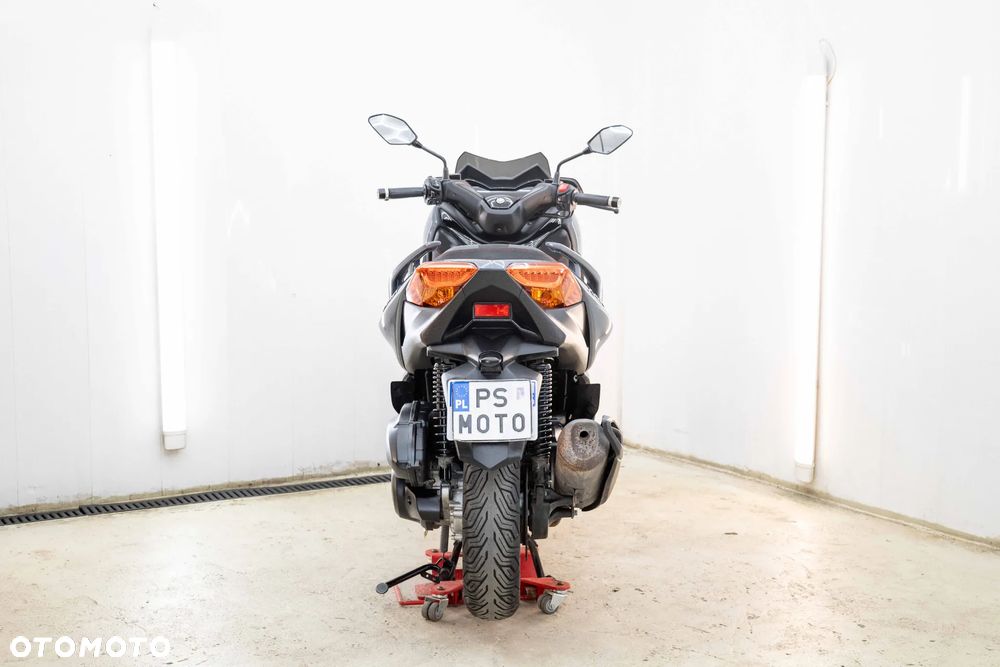Yamaha X-max - 7