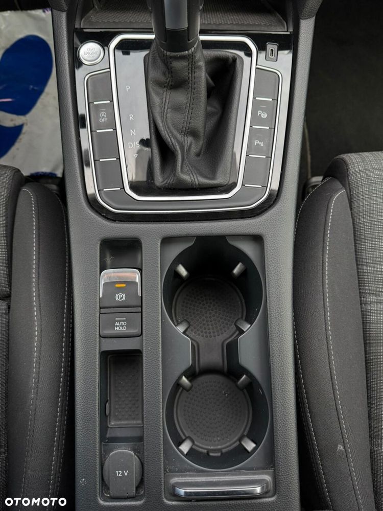 Volkswagen Passat 2.0 TDI EVO Business DSG - 19