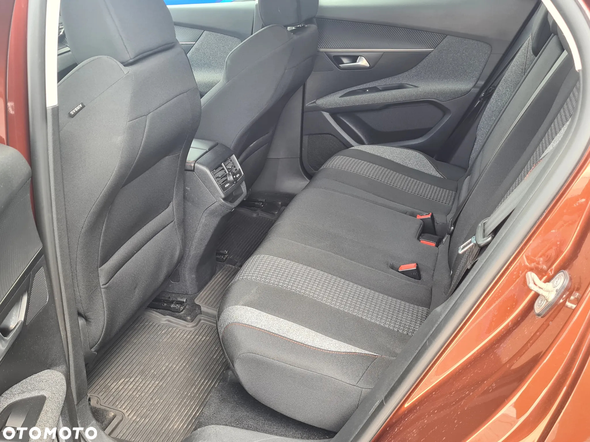 Peugeot 3008 1.2 PureTech Active S&S - 9