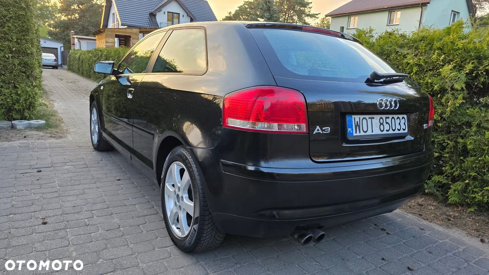 Audi A3 3-drzwiowe 2.0T FSI Quattro Ambiente - 9