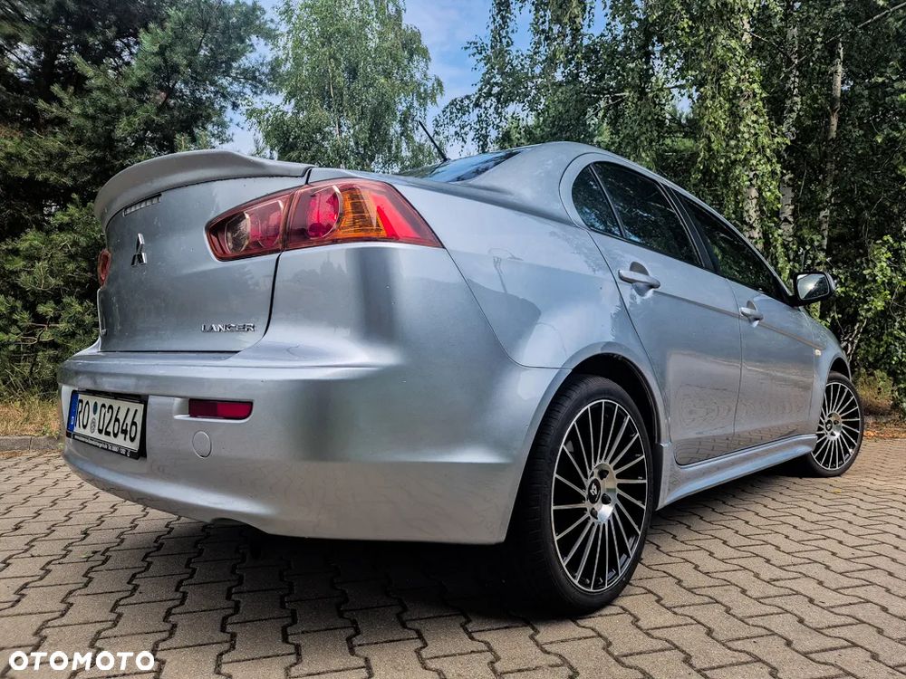 Mitsubishi Lancer 1.8 Intense - 1