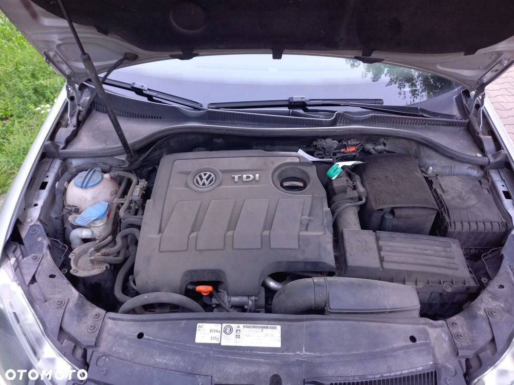Volkswagen Golf 1.6 TDI DPF Trendline - 26