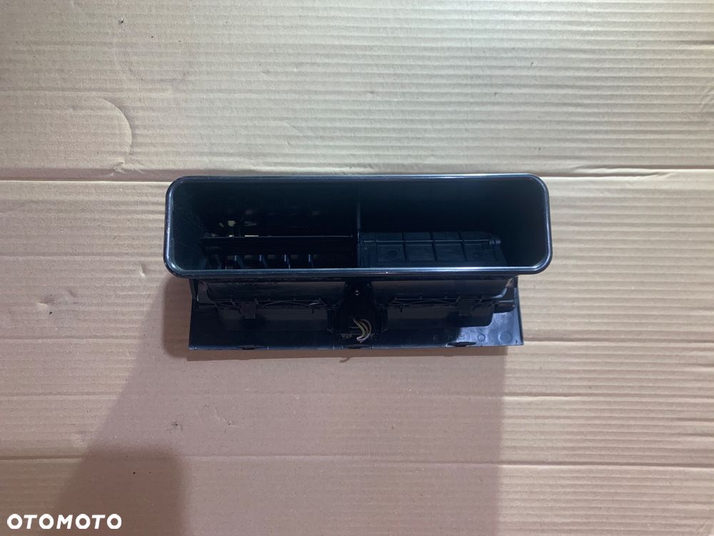 1698300054 kratka nawiewu środkowa Mercedes a w169 b w245 - 2