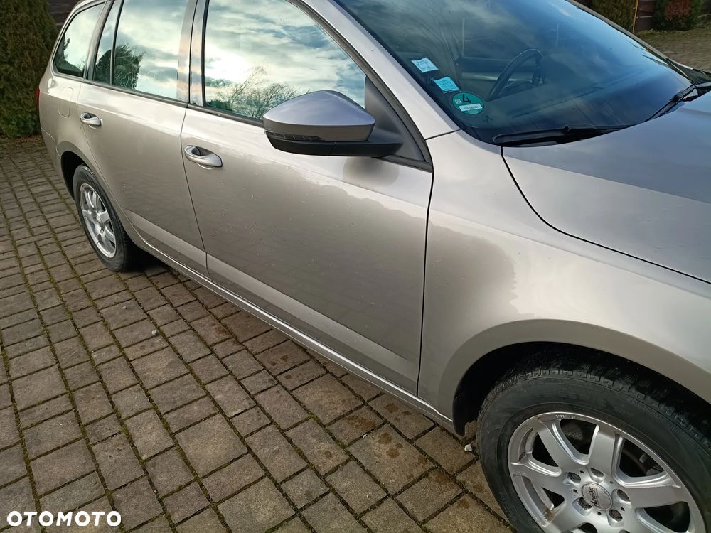 Skoda Octavia 1.6 TDI Green tec 4x4 Elegance - 3