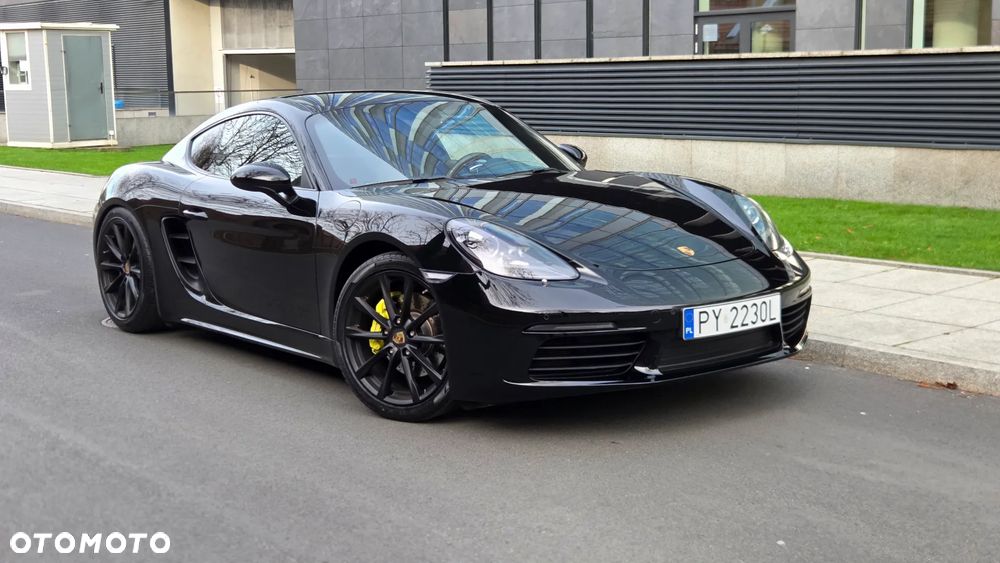 Porsche 718 Cayman T PDK - 11