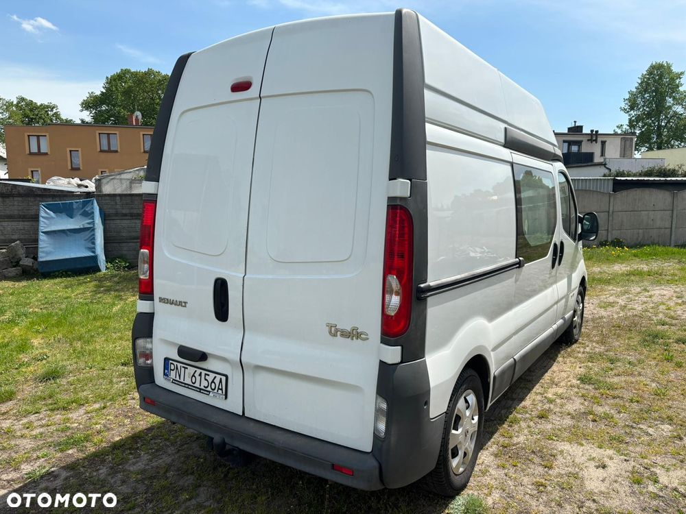 Renault Trafic - 9