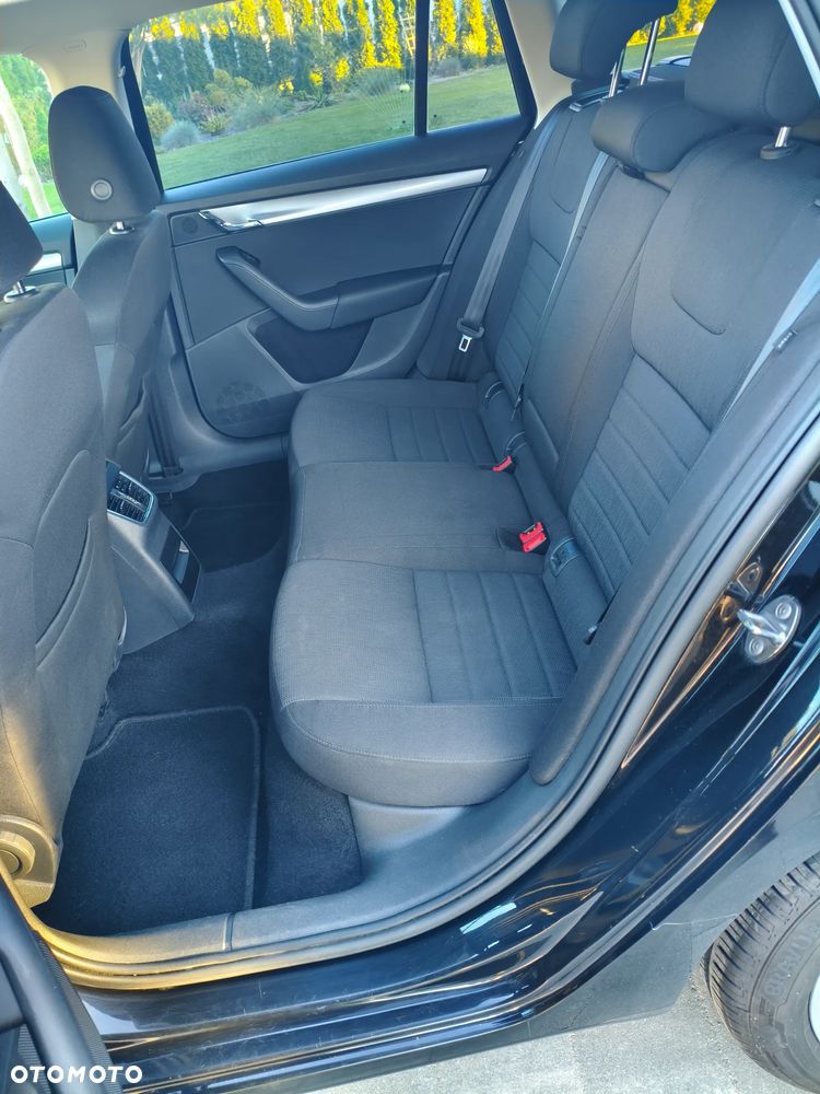 Skoda Octavia 1.4 TSI Elegance - 20