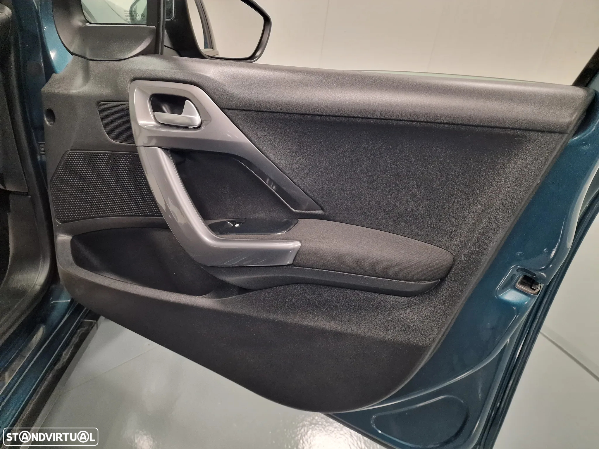 Peugeot 2008 1.2 PureTech Style - 41