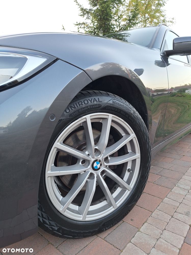 BMW Seria 3 320i Sport Line - 5