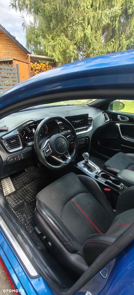 Kia Ceed - 9