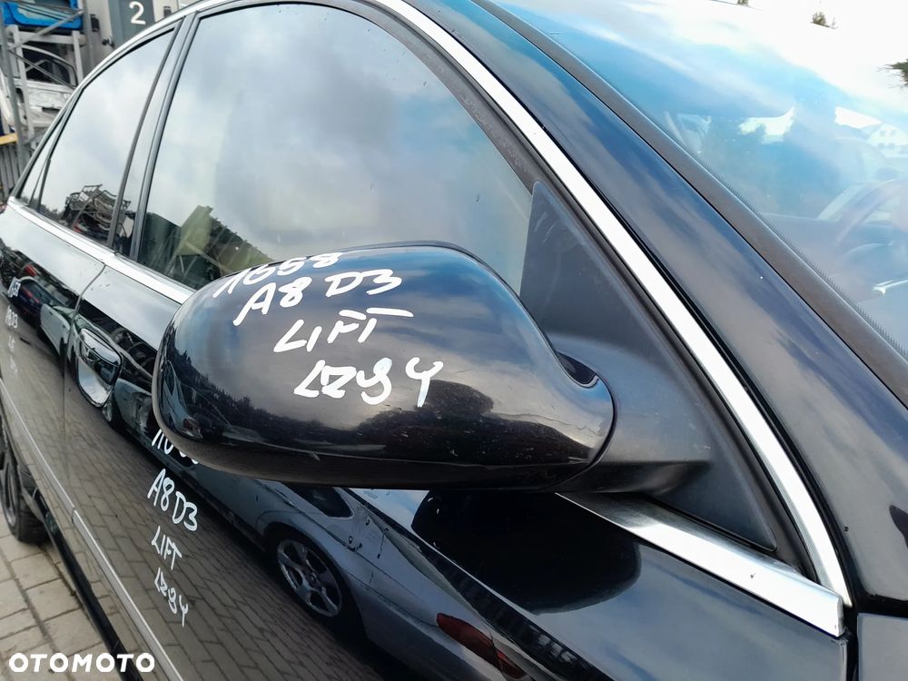AUDI A8 D3 LIFT LUSTERKO PRAWE PRZEDNIE PRAWY PRZÓD KOLOR: LZ9Y
