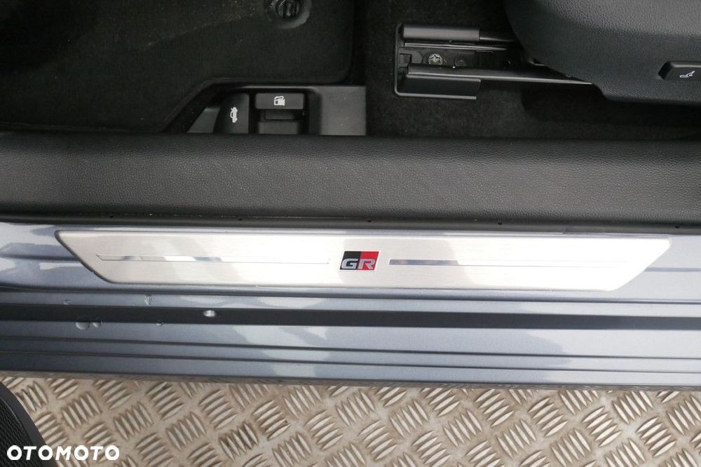 Toyota GR Corolla - 29