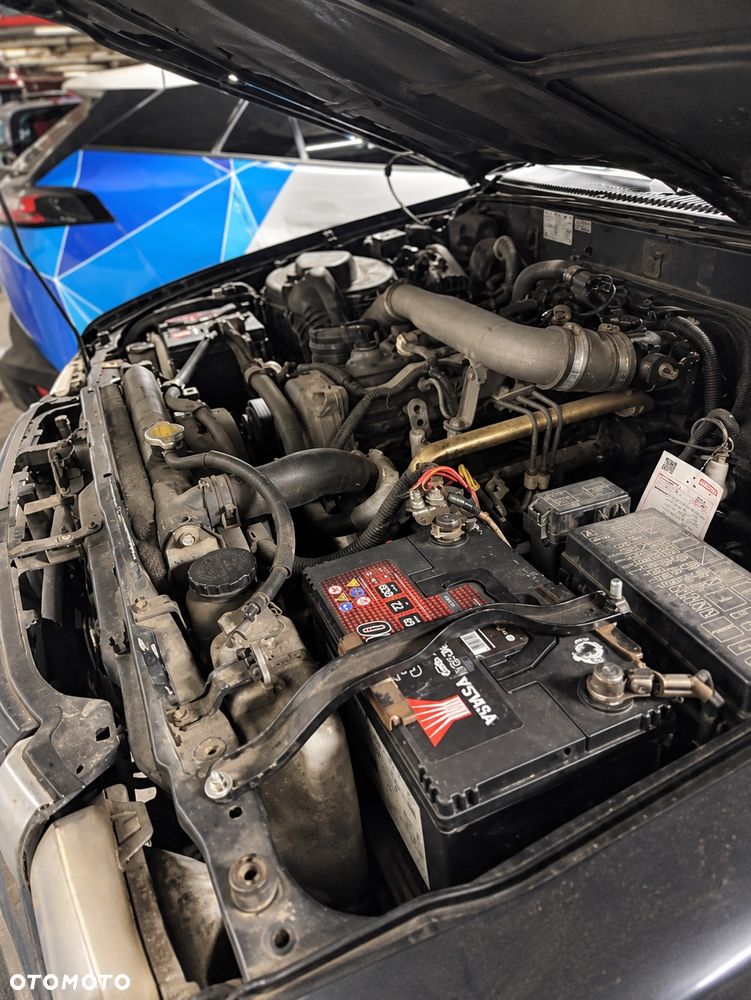 Toyota Hilux - 6