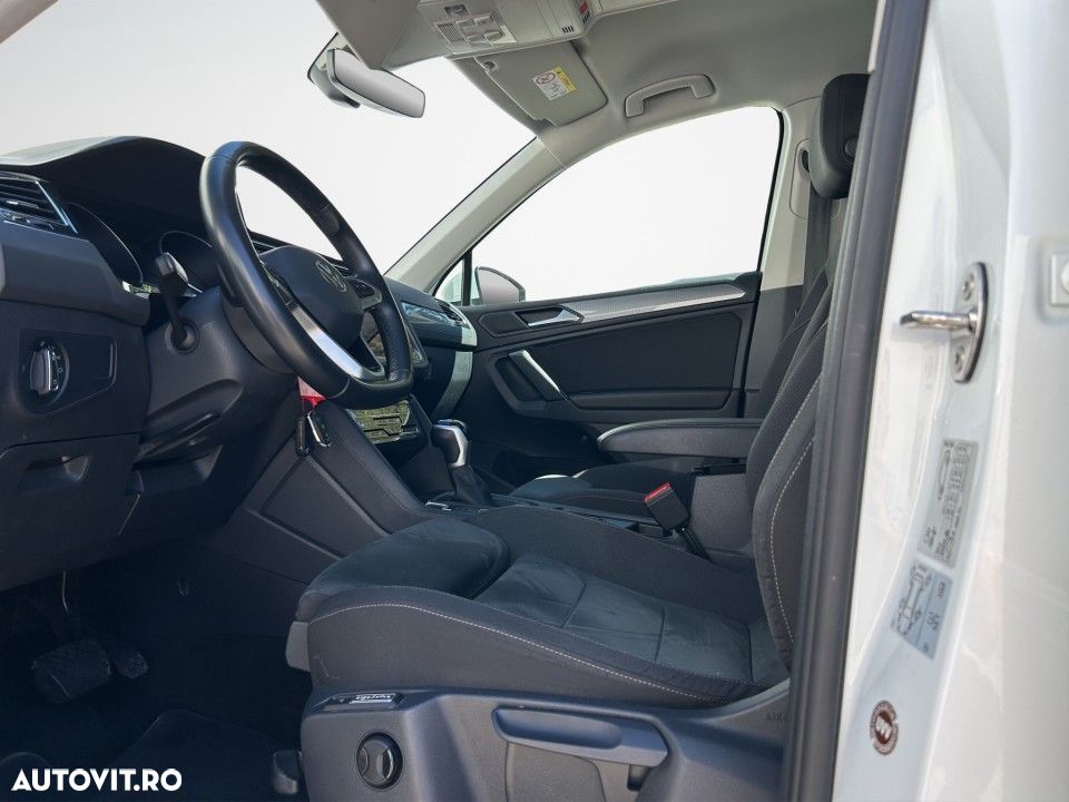 Volkswagen Tiguan - 14