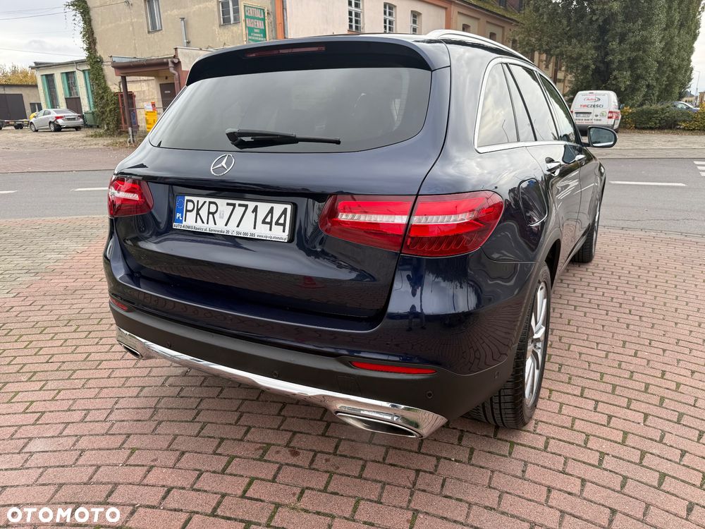 Mercedes-Benz GLC 250 4Matic 9G-TRONIC Exclusive - 12
