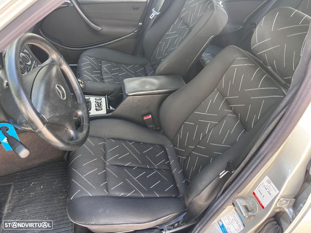 Mercedes-Benz C 220 CDI Sport - 10