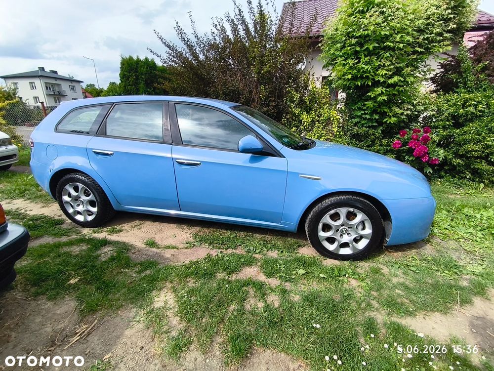 Alfa Romeo 159 1.9 JTDM 16V DPF Distinctive - 3