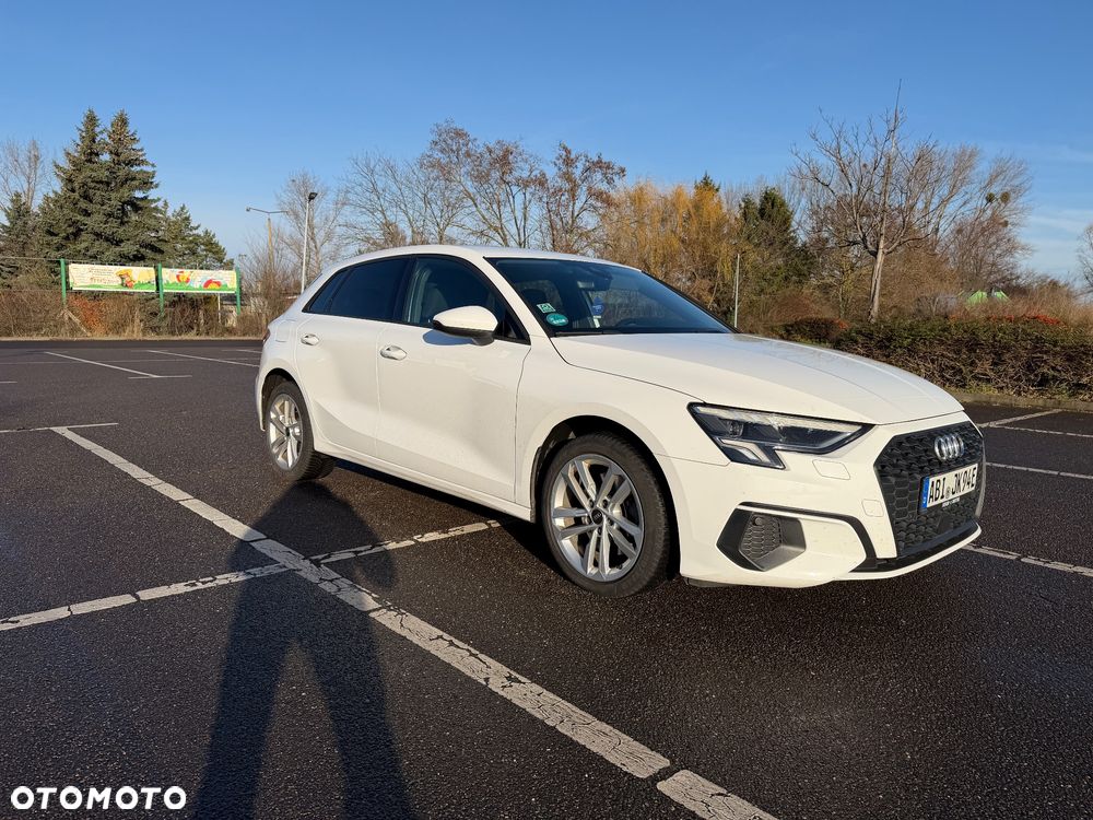 Audi A3 Sportback - 3