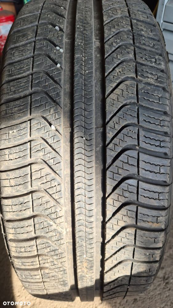 225/50 R17 Pirelli całoroczne - 2