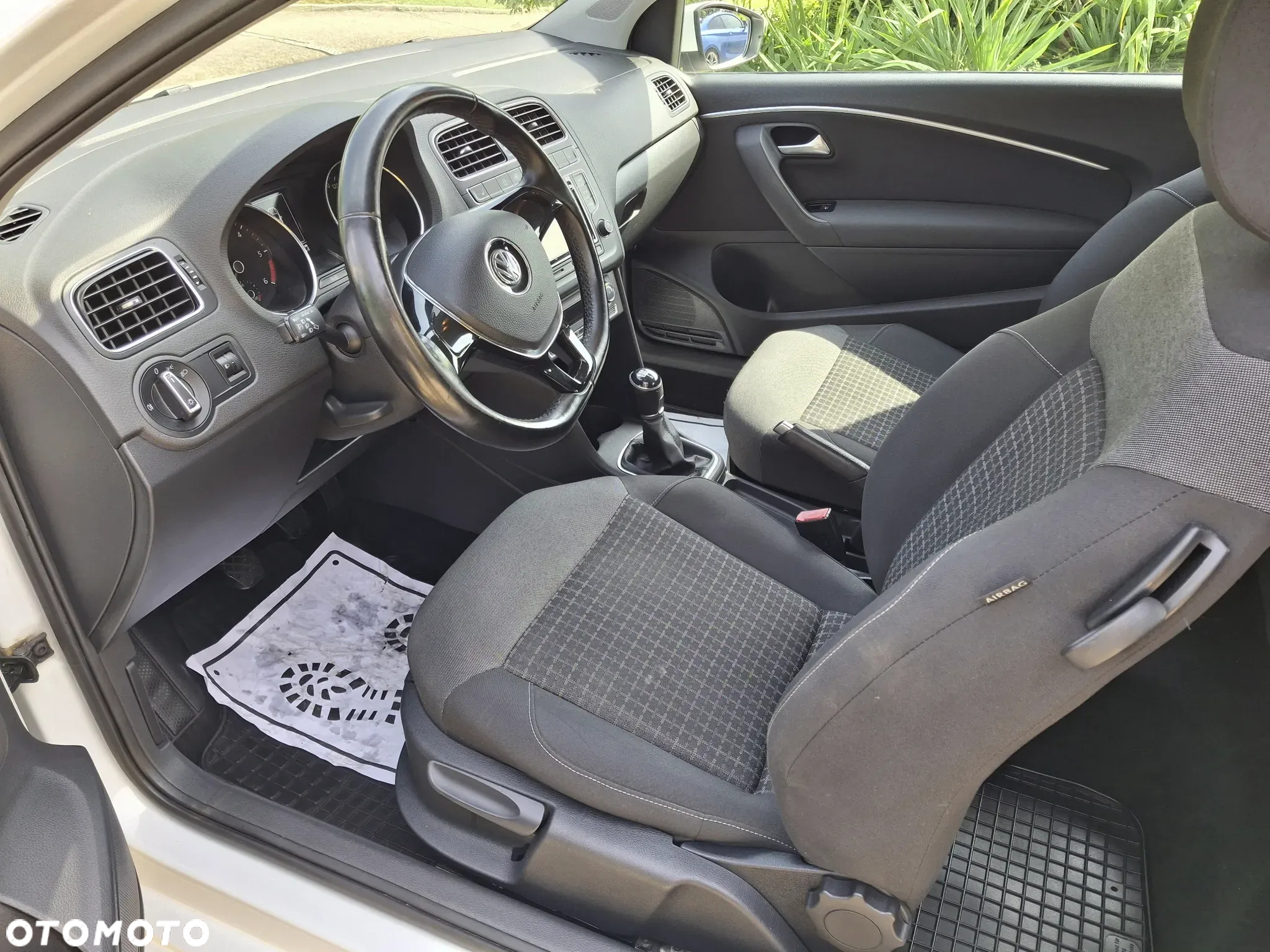 Volkswagen Polo 1.4 TDI (Blue Motion Technology) Highline - 13