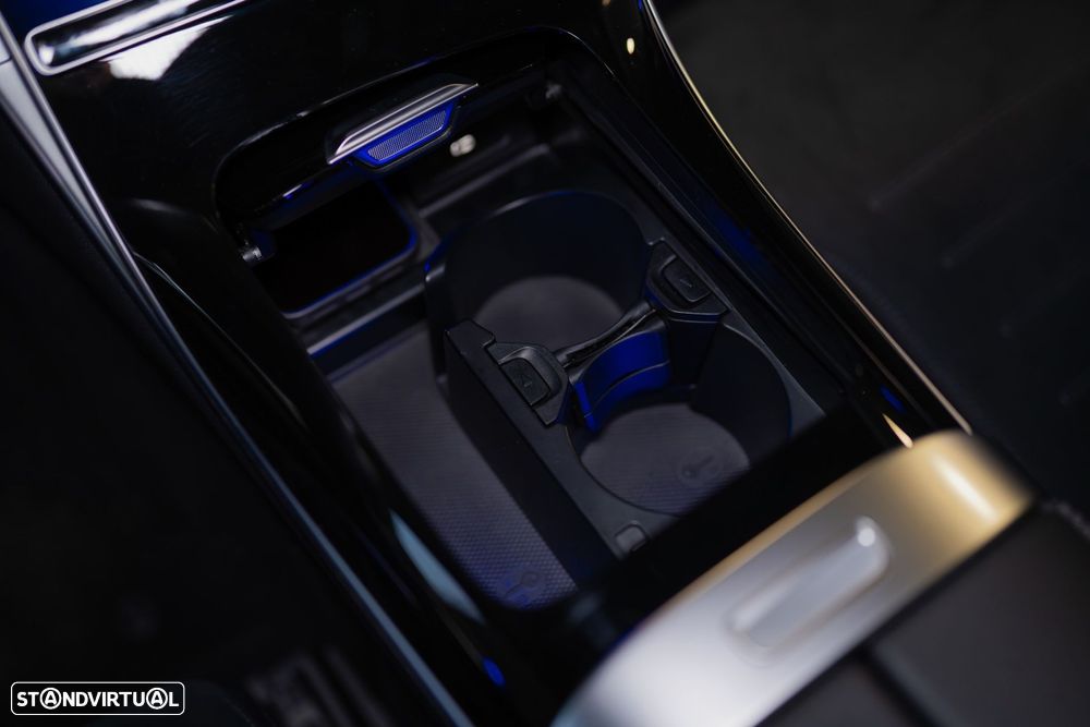 Mercedes-Benz C 300 e AMG Line - 57