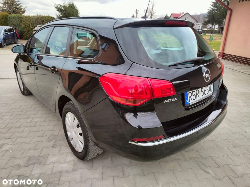 Opel Astra 1.6 CDTI Dynamic - 13
