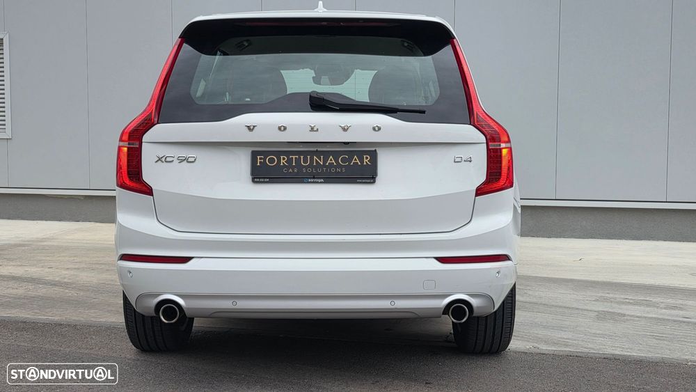 Volvo XC 90 2.0 D4 Momentum - 10