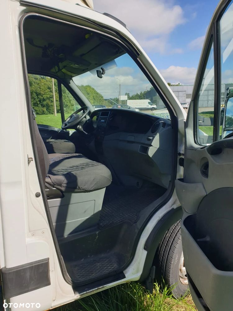 Iveco DAILY 35C15 - 11