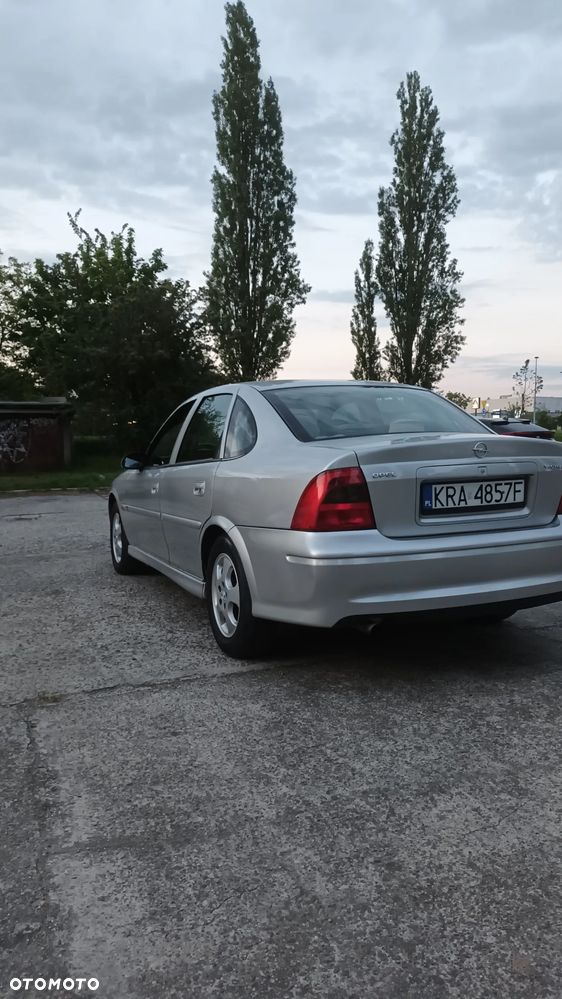 Opel Vectra - 22