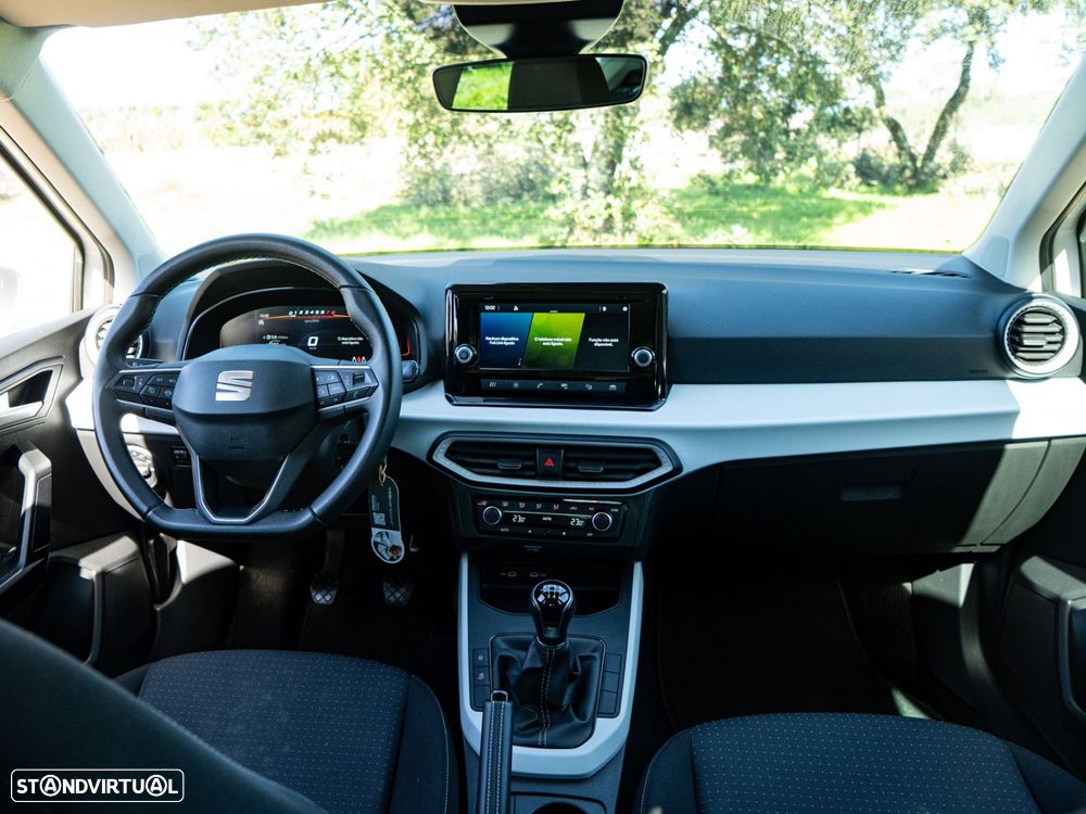 SEAT Arona - 9