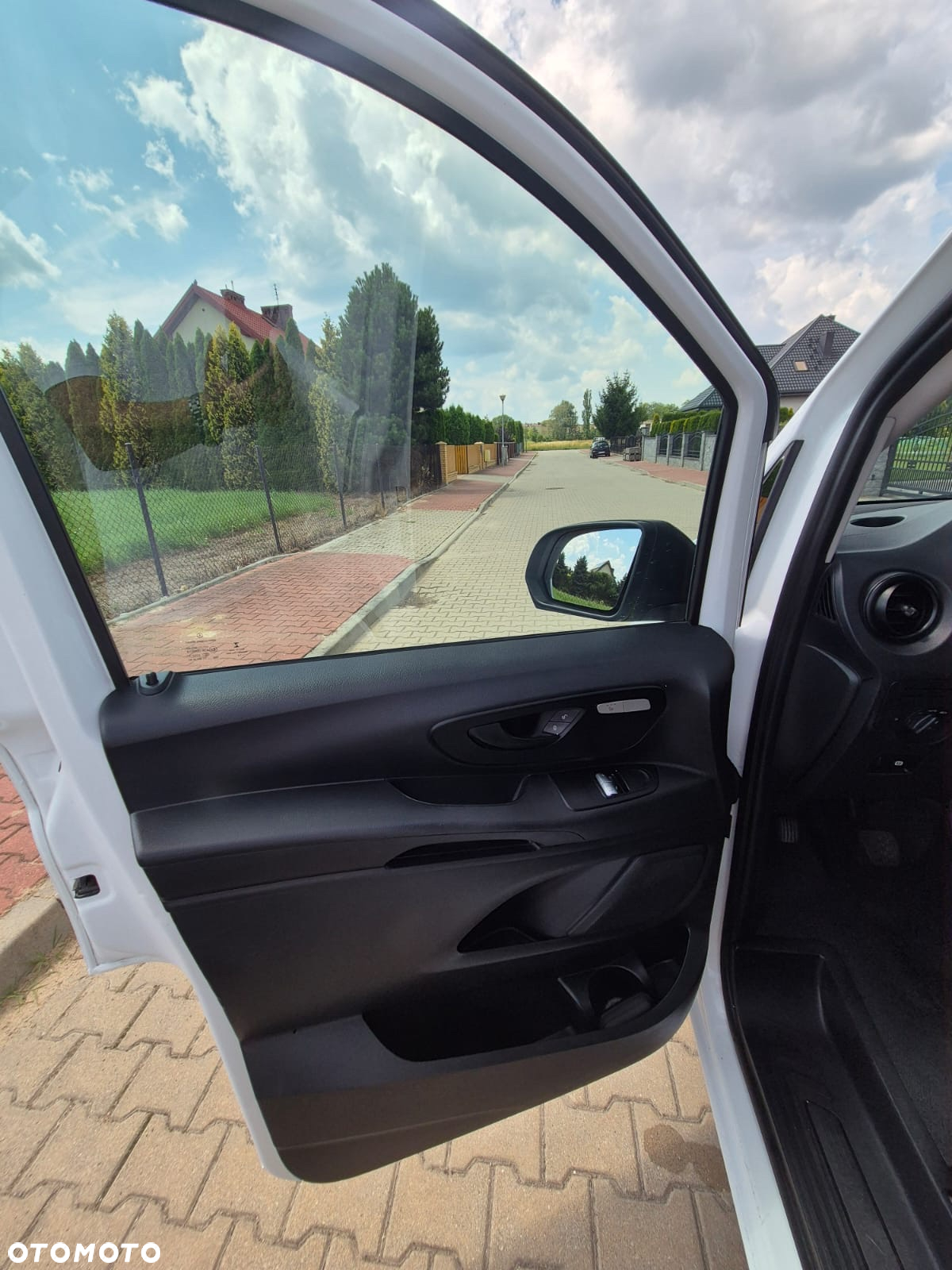 Mercedes-Benz Vito 2017r Long Klima Super stan - 24