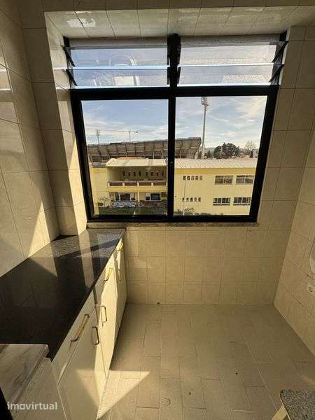 Arrendo apartamento T2 Santo Tirso - Grande imagem: 5/8