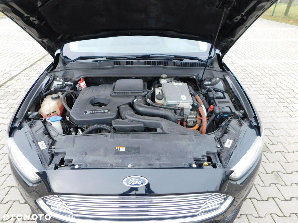 Ford Mondeo 2.0 Hybrid Titanium - 23