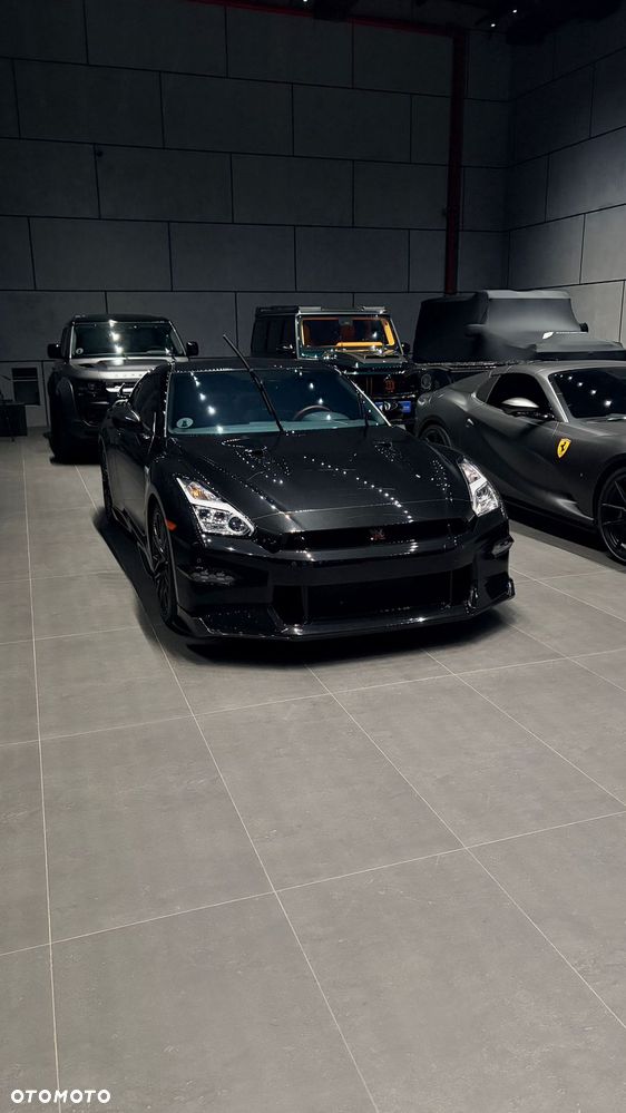 Nissan GT-R - 20