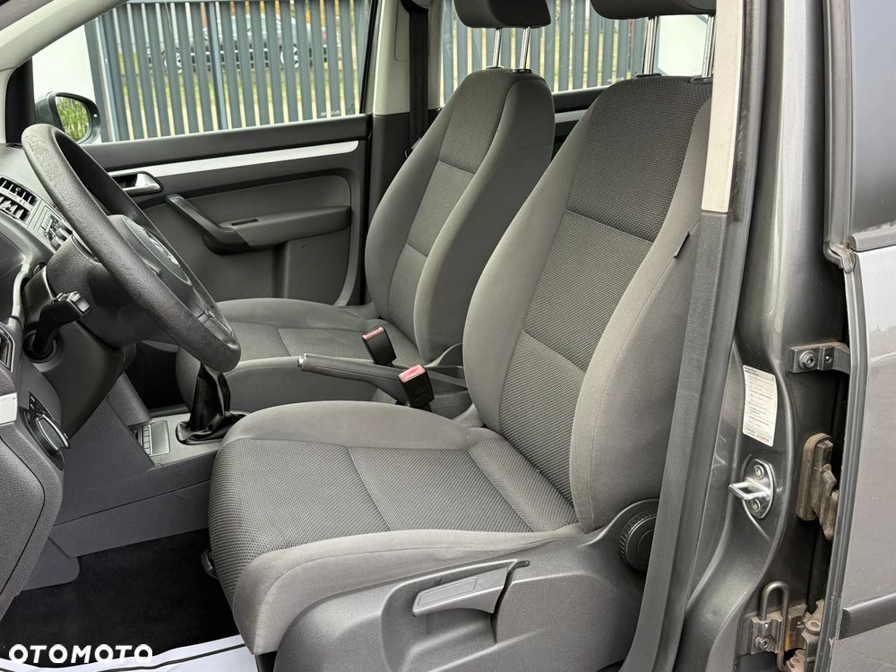 Volkswagen Touran 1.6 TDI DPF BlueMotion Technology Trendline - 7